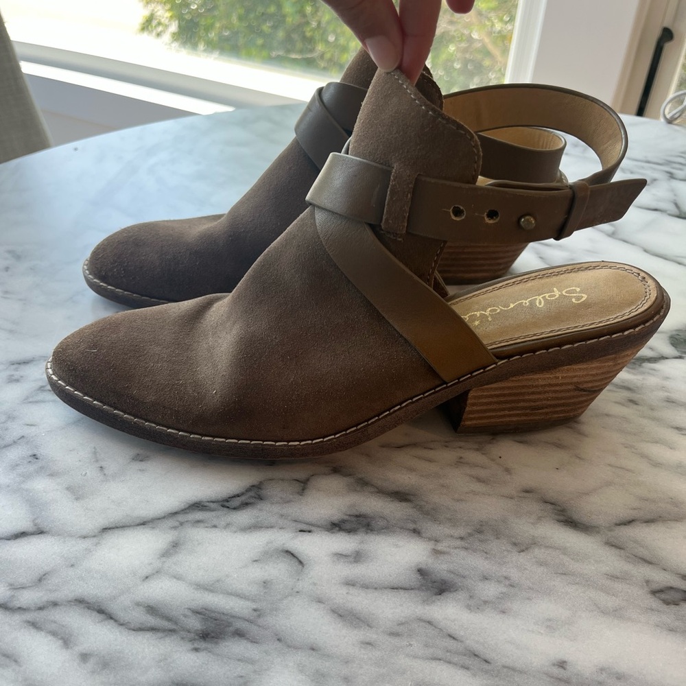 Splendid Brown Mules with Stacked Heel and Almond Toe
